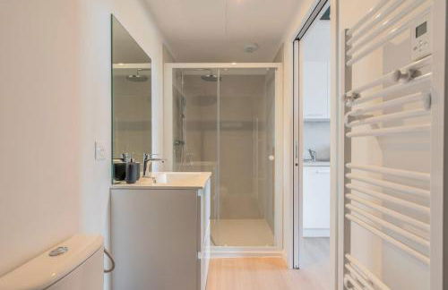 Studio équipé côté rue, parking gratuit - Foto 12