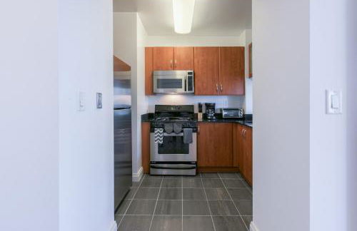 Bright 2 Bedrooms 2 Bathrooms Unit - Foto 16