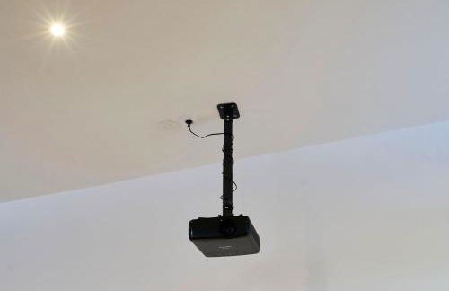 NG Prestige - Nain I Suite Spa Privatif Premium I Jacuzzi - Sauna - Netflix - Projecteur - Foto 32