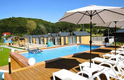 Holiday homes with swimming pool, close to the sea - Foto 1
