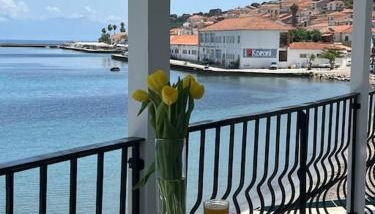 Artaki beach house with view - Foto 1