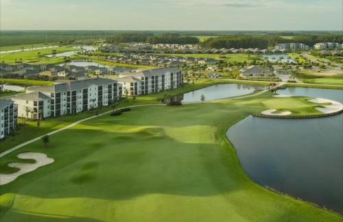 Third-Floor National Golf Course Condo 3BR 2BA, Full Amenities & Ave Maria Access - Photo 46