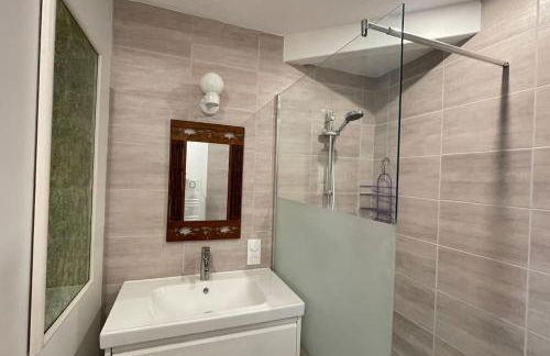 maisonnette entre bois et champs - Foto 4