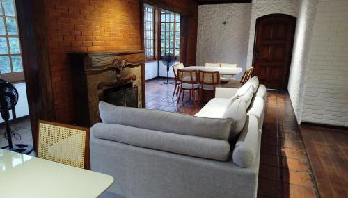 Casa para 12 pessoas a 3 minutos do centro de Teresópolis - Foto 1