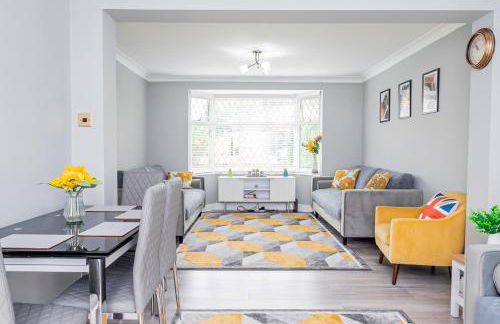 Stunning Place, close to Windsor & Heathrow & Private Parking - Foto 17