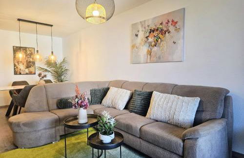 Stylish Old Town Apartment with Free Parking and a Balcony near the Cathedral - Foto 4