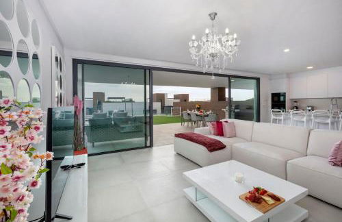 The White House Marbella - Photo 48