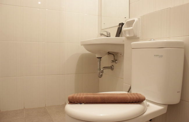 Homey and Chic 2BR Apartment Newton Residence - Foto 20