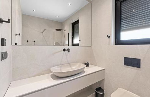 Beautiful Home In Tar - Foto 38