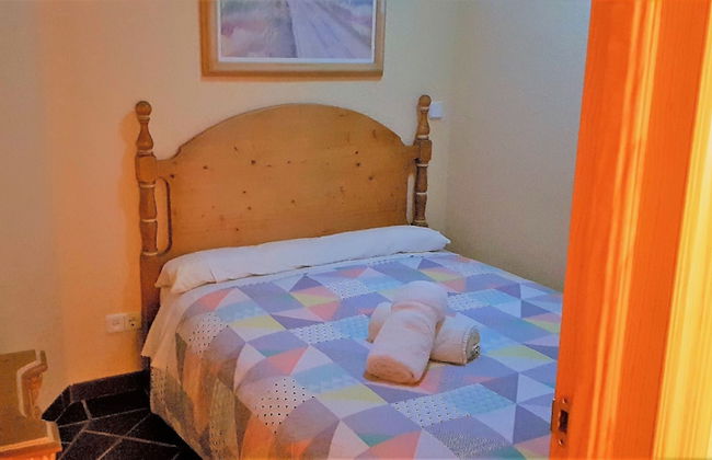 Todosierranevada Zona Baja Junto a los Telecabinas - Foto 43