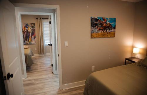 Cozy Pool & Hot Tub Retreat by Casino - Foto 12