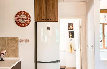 Sunny Villa, With Pool, BBQ, View, Parking - Foto 24