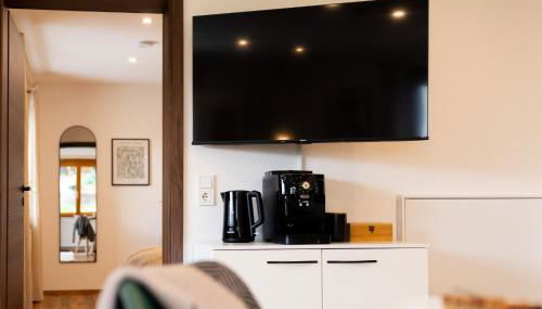 MATT ' Modernes Apartment mit Terrasse & Gartenblick - Foto 5