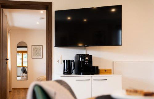 MATT ' Modernes Apartment mit Terrasse & Gartenblick - Foto 5