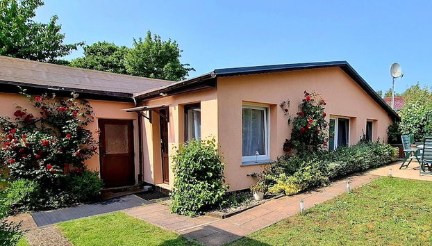 Einladender Bungalow in Kropelin mit Terrasse - Foto 2, Profilbild