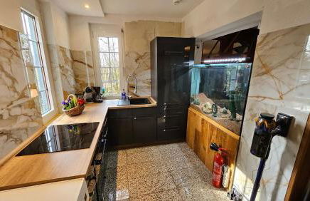 Behagliches Haus mit Kamin und Wärmepumpe - Foto 5