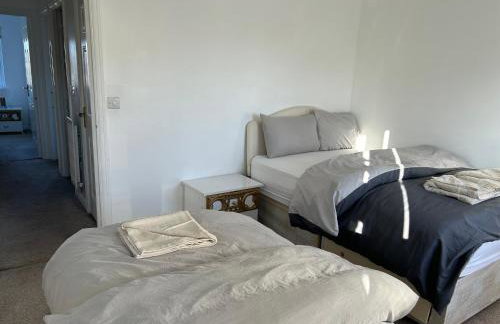 Chartsworth 4 Bedrooms Spacious House - Foto 12