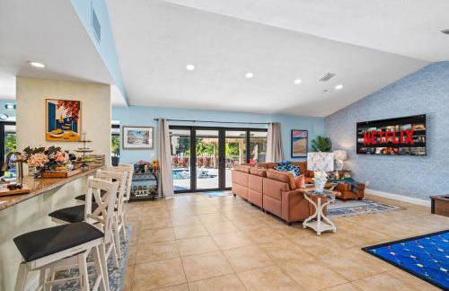 Tiki Hut, Htd Pool, Billiards, Putt-Putt, Canal - Foto 5