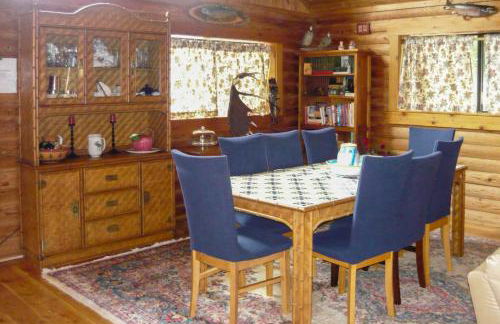 Cozy Immaculate Cabin - Peaceful Retreat! - Foto 7