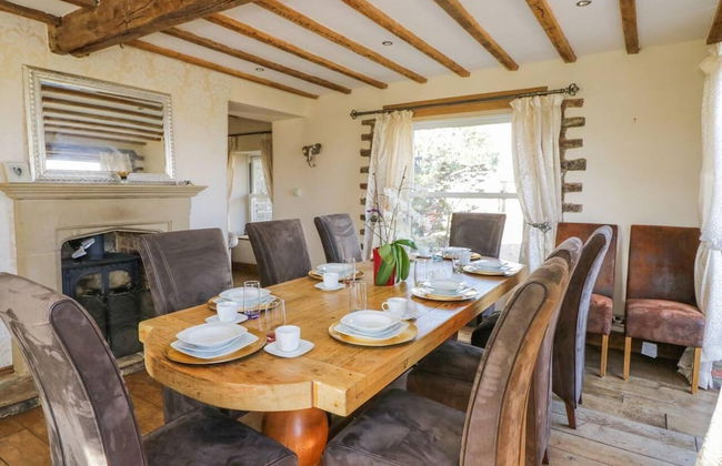 Meagill Farmhouse, hot Tub, bbq hut - Foto 11