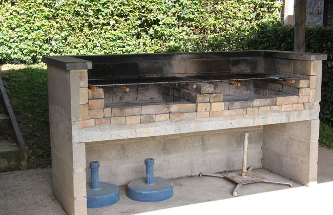 Spacious Stay With Terrace - Photo 23