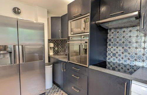 CHESTER Riviera Escape - Appartement calme, terrasse & clim proche Croisette et centre - Foto 7