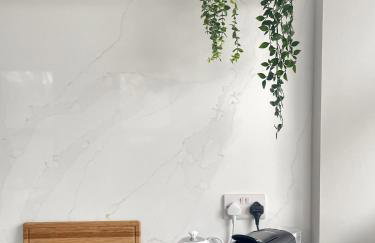 Luxury Private Apartments - Close to Town Centre - Photo 18