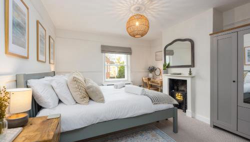 Charming 2 Bed Cottage - within city walls - free parking- garden - Foto 2