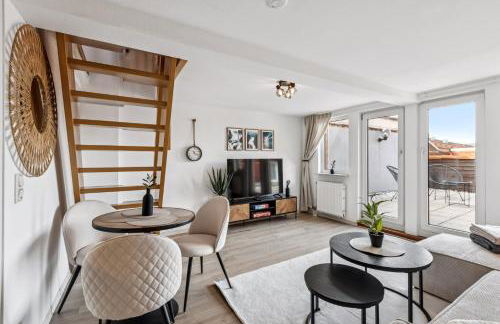 Moderne Maisonette-Wohnung in Friedberg nahe Frankfurt, Balkon, Zentral, Voll ausgestattet - Foto 1