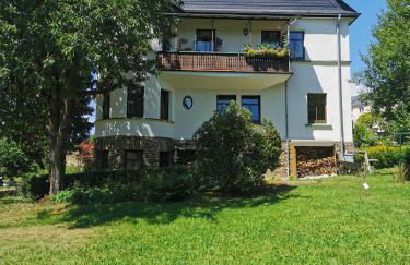 ansimali 1- Gemütliche FeWo mit Küche und Gartenblick in Grünhain-Beierfeld für Tierfreunde und Radliebhaber - Foto 26