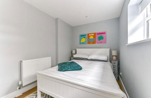 East Winds, West Wittering - Photo 18