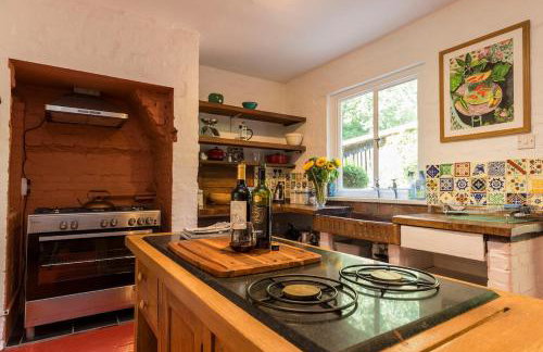 Large family home based at Westerlands Farm - Photo 58