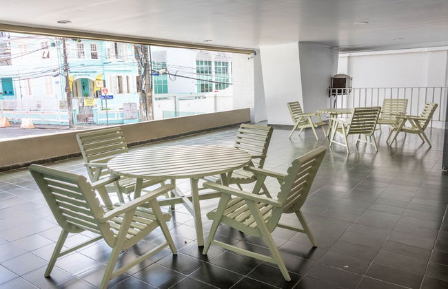 BR03 Apt 2 Quartos a 200m Porto Barra - Photo 2