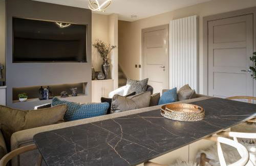 Arran Shores Luxury Shorefront Apartment 4 - Photo 2