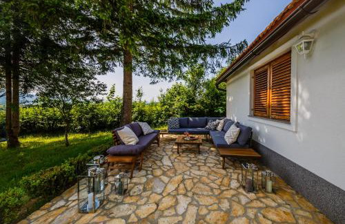 Beautiful cottage with heated pool for 22 ppl - Foto 52