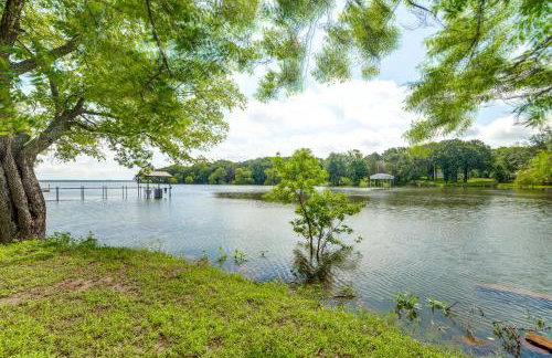 Lake Tawakoni Access and Hot Tub - Wills Point Home! - Foto 27