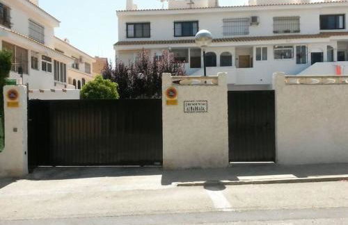 Sunny seaside retreat Campello - Photo 26