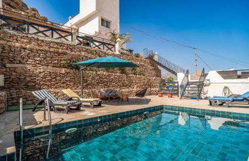 Nice Home In San Juan De Los Terrer - Photo 10