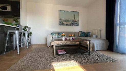 Terrace Apartment with Free Parking, Metro Malakoff, Near Paris - Foto 4