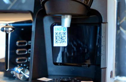 Amazing 3 bedroom, 2 bathroom, ground floor flat with garden, near train Station and bus stop - Foto 5