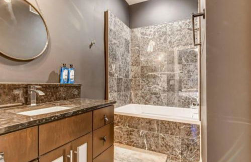 Lovely 2-Bedroom Unit in Springfield - Photo 16