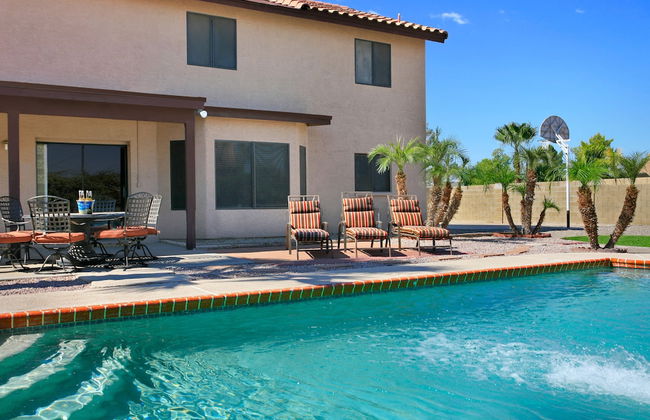 Backyard Playground! Golf Sport Court & Hot Tub! - Foto 19