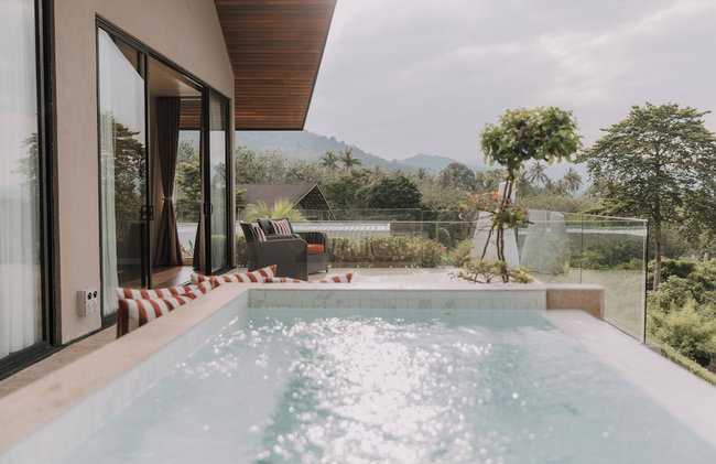 White Monkey Villa - Private Pool & Jacuzzi - Photo 46