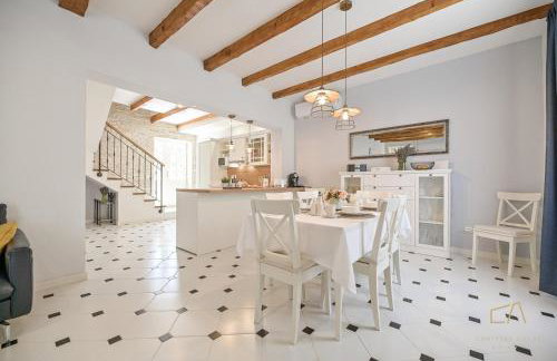 Villa Maria - Photo 11