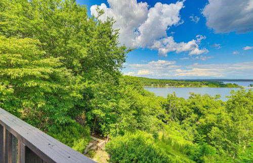 Lake-View Home with Deck and Gas Grill in Bernice! - Foto 36