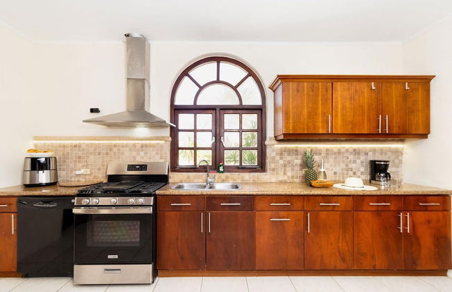 Beautiful 3br2 5BA Villa w Pool Close 2 Baby Beach - Foto 4