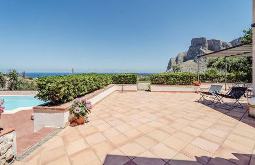 Pool & Panoramic Villa - 9 mins city center - Foto 12