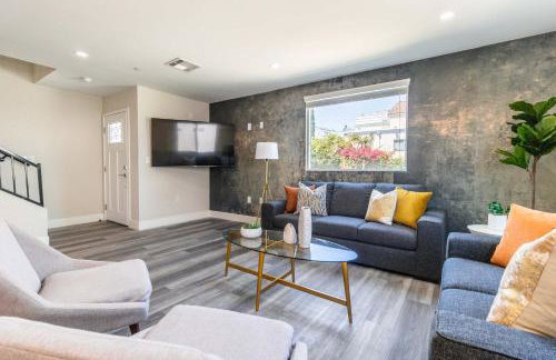 Modern 4BR Stay Premium Beds & Full Kitchen - Foto 12