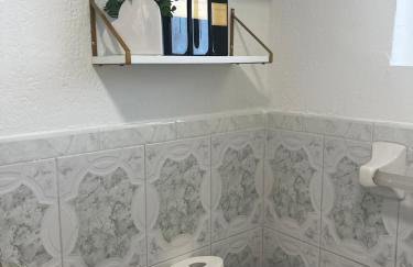 AMIRI Hollywood 5 mins from Hard Rock Stadium & The Guitar - Foto 53