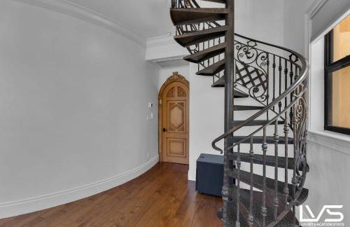 Villa Rhodes Palatial Waterfront Beach Estate - Photo 46